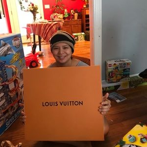 Meet your Posher, Pla